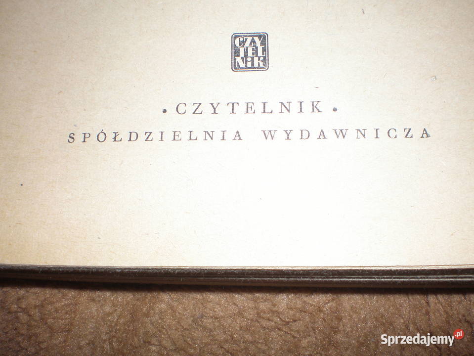 Sprzedam książkę otwarcie szachowe wydaną w 1955 śląskie Piekary Śląskie