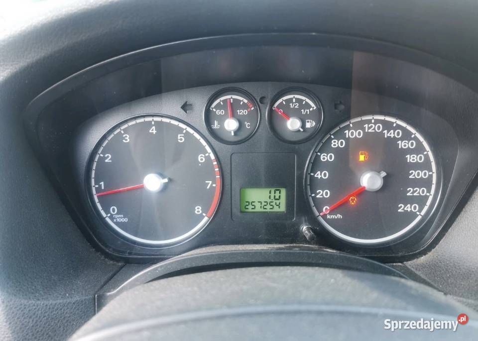 Ford Focus Kombi 16 100 Koni Hak Klima El szyby Jelenia Góra