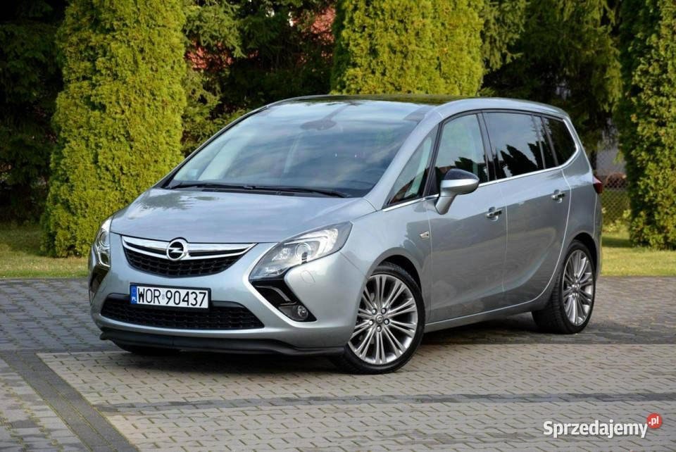 Opel Zafira 14T140PanoramaXenonLedAlu19 Nowe serwisowany w ASO Zafira Ostrów Mazowiecka