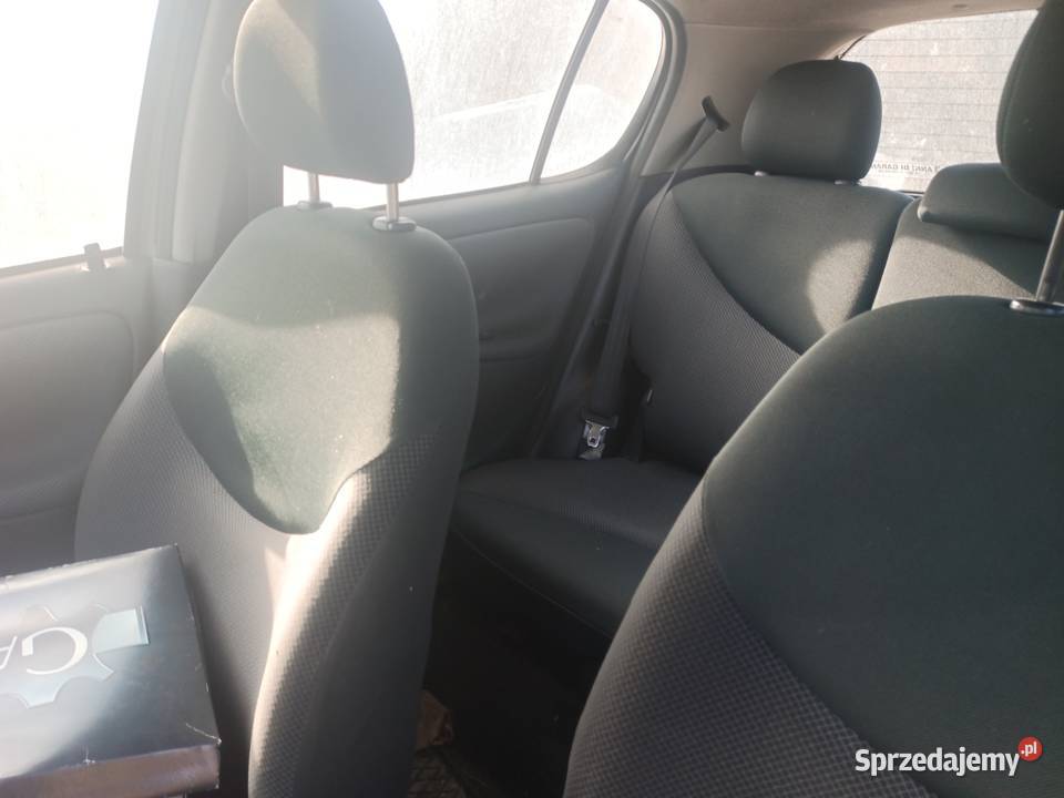 Syndyk sprzeda samochód Toyota Yaris produkcji Bolewice sprzedam