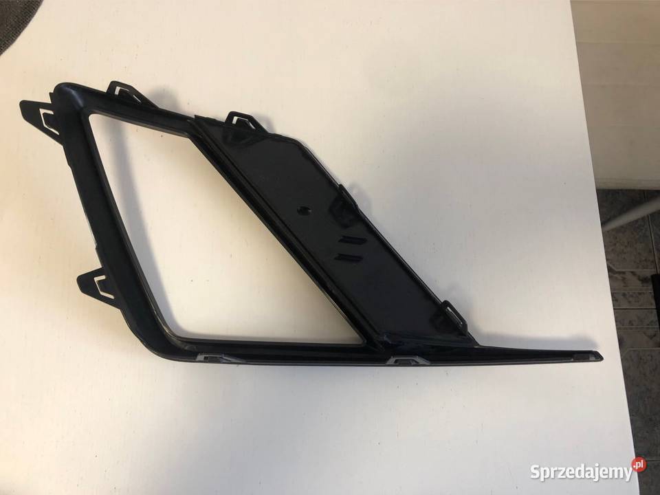 Seat Ibiza 1922 kratka prawa zderzaka 6F0853666A podkarpackie Rzeszów