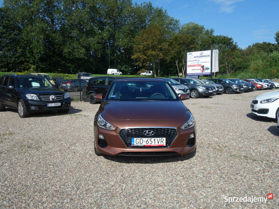 Hyundai i30 HYUNDAI I 3O BENZYNA GAZ III 2017 elektryczne lusterka Słupsk sprzedam