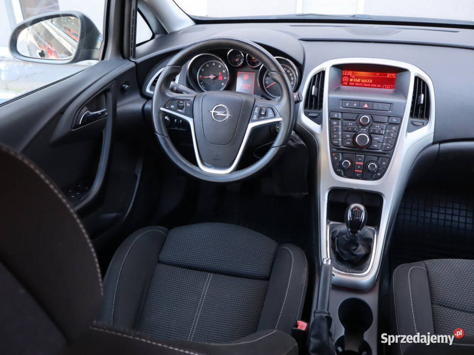 Opel Astra 14 T centralny zamek