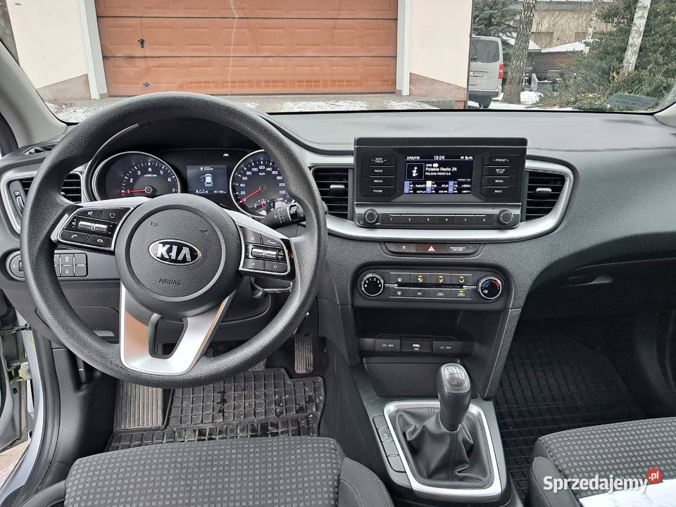 Kia CEED 10 TGDI S 120 salon I właściel serwis 120KM Motoryzacja Łódź