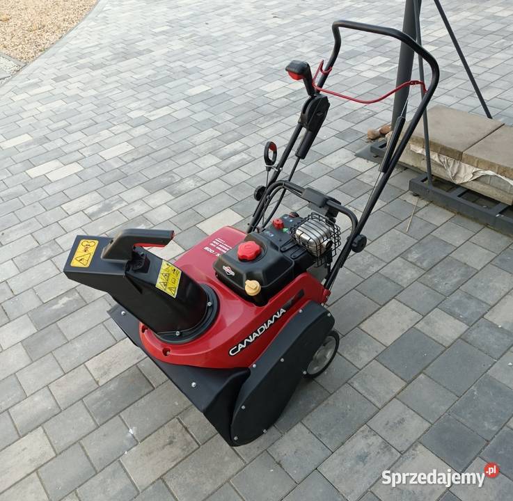 Odśnieżarka Canadiana silnik spalinowy rozruch Ogród Piła