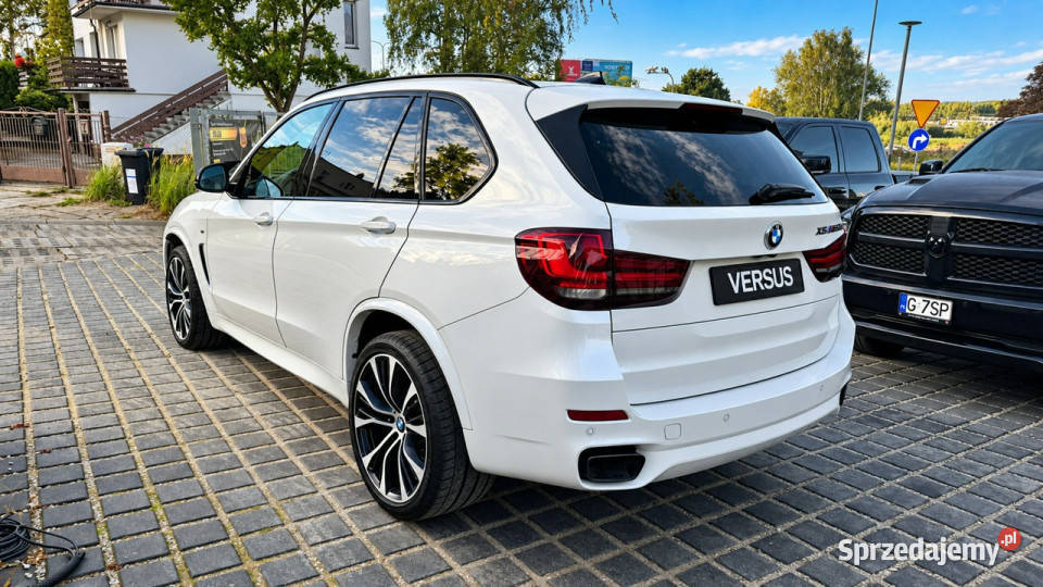 BMW X5 M FV23381BangONight światła przeciwmgielne Gdynia