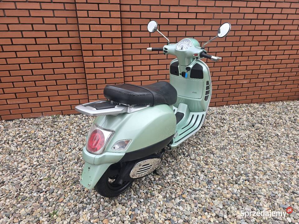 Piaggio Vespa GTS 125 Rok produkcji 2005 wielkopolskie Jarocin