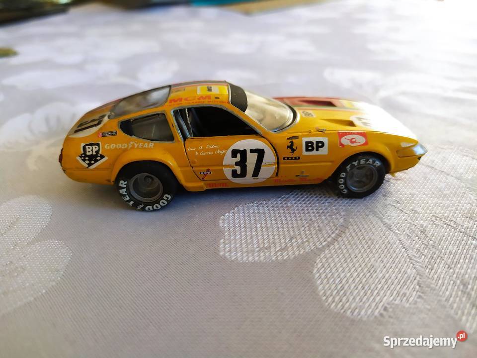 Model modele Ferrari Porsche BMW Lancia Sanok