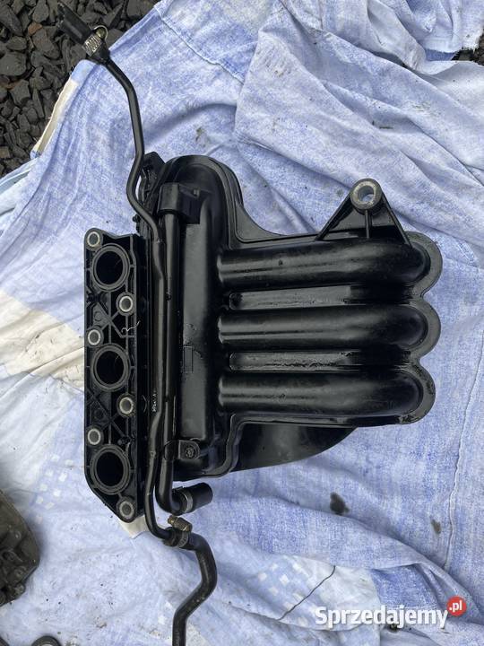 Volkswagen polo 03D129766L kolektor ssący Rok produkcji 2007 Szprotawa