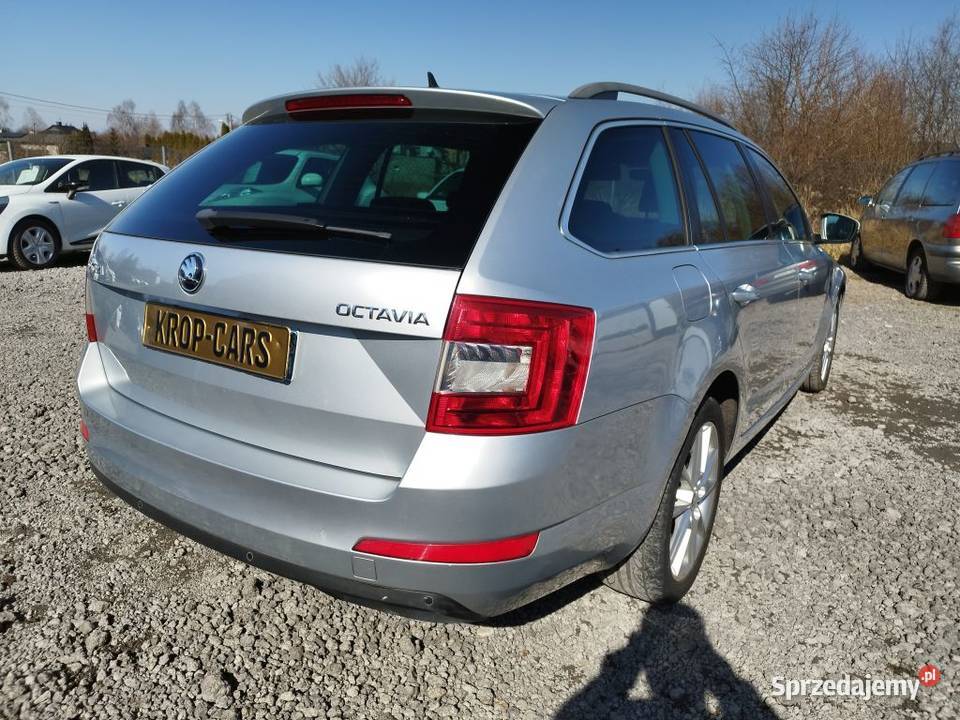 Skoda Octavia III 16 TDI KLIMA NAVI PDC STAN wspomaganie kierownicy Częstochowa