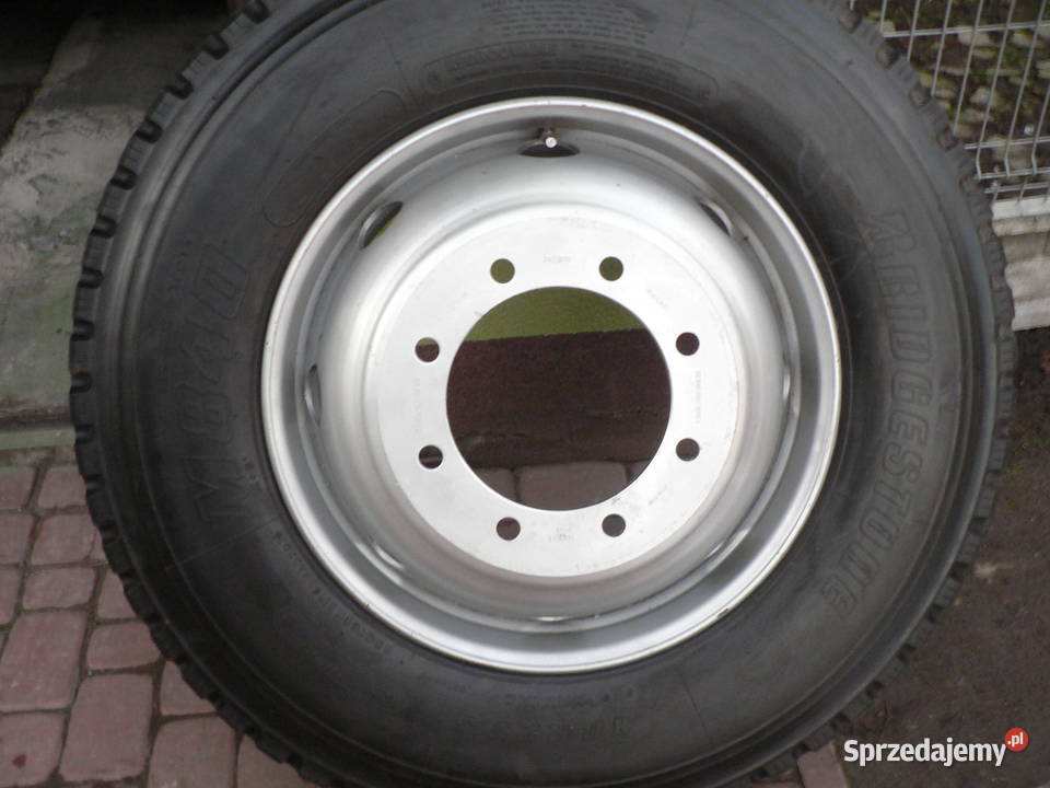Felga z oponą 10 R 225 nowa Zamość