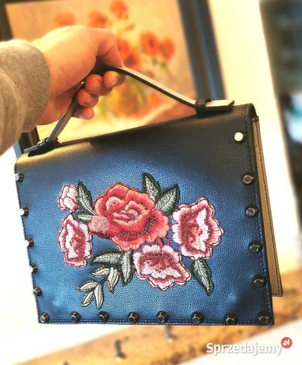 Śliczna kobieca torebka skórzana z haftem w Olsztyn