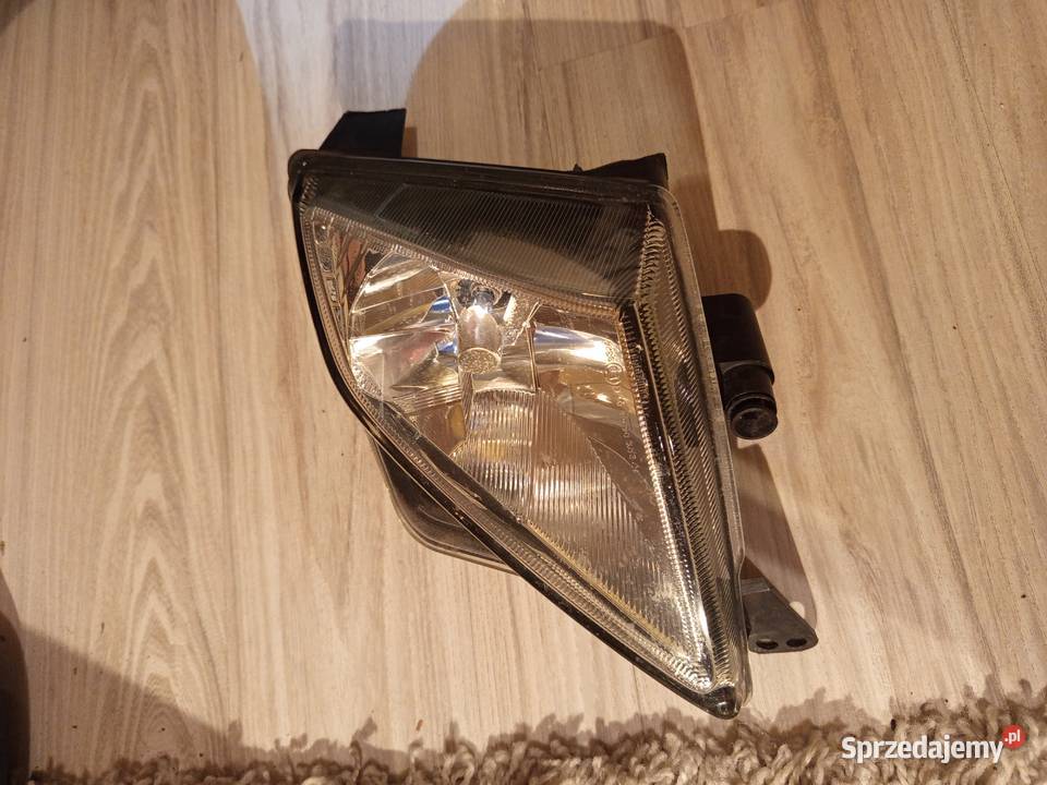 Halogen lewy ford focus MK4 18 roku orginalny osobowe Rzeszów