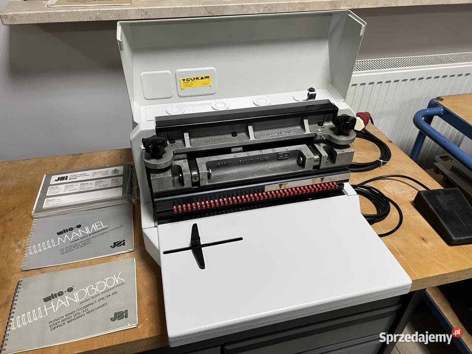 Perforator do kalendarzy James Burn JBI Wire O Radom sprzedam