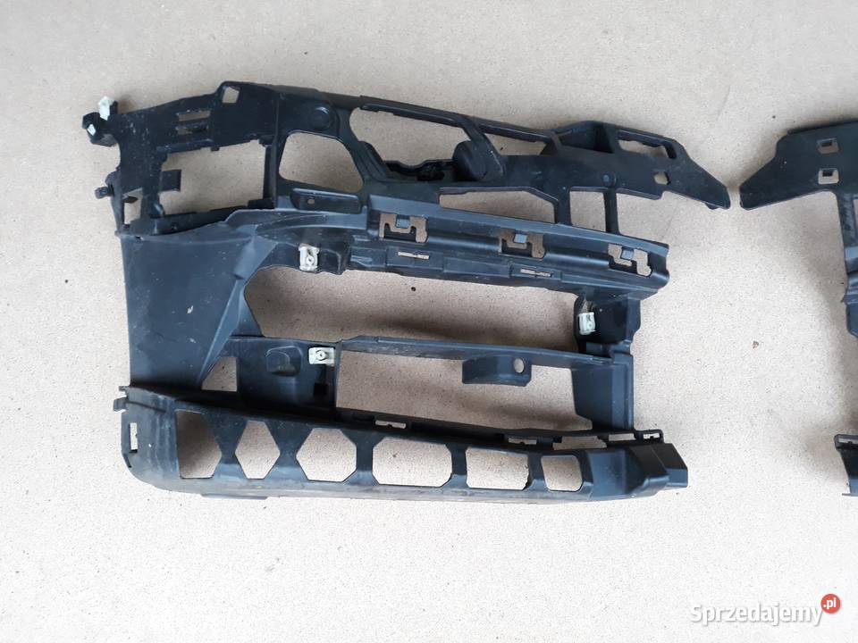 BMW 5 G30 G31 ŚLIZG ZDERZAKA PRAWY PRZÓD 7385346 Międzychód