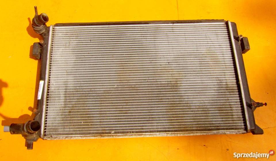 CHŁODNICA WODY AUDI SEAT VW 1K0121251BR TOURAN Rok produkcji 2006 Zwoleń