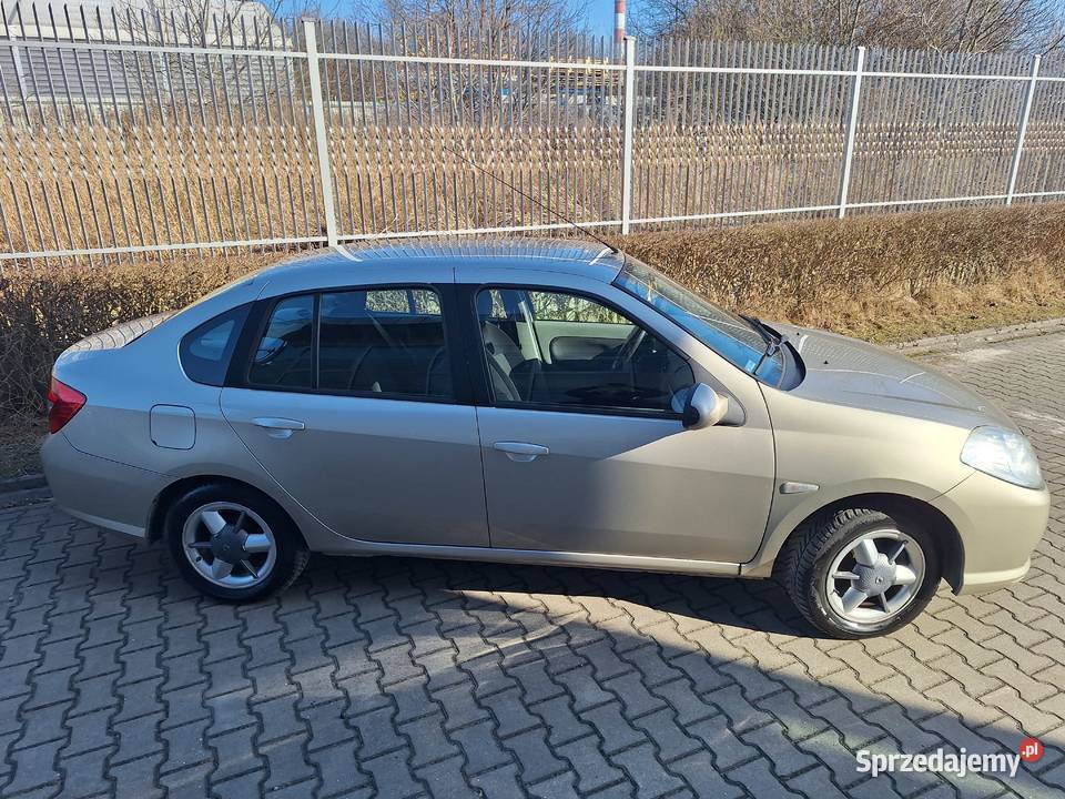 Sprzedam Renault Thalia 16 bgaz maly przebieg 1600cm3 świętokrzyskie Kielce