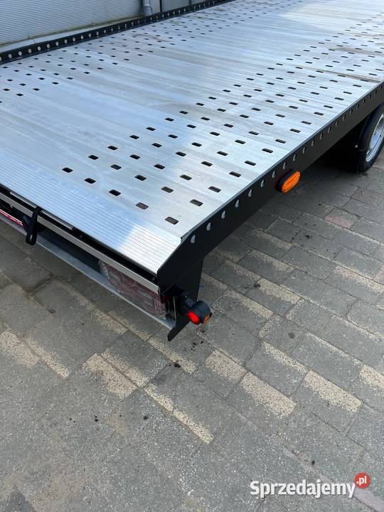 Laweta przyczepa BlackLine 5m x 21m DMC 2700 Bytom