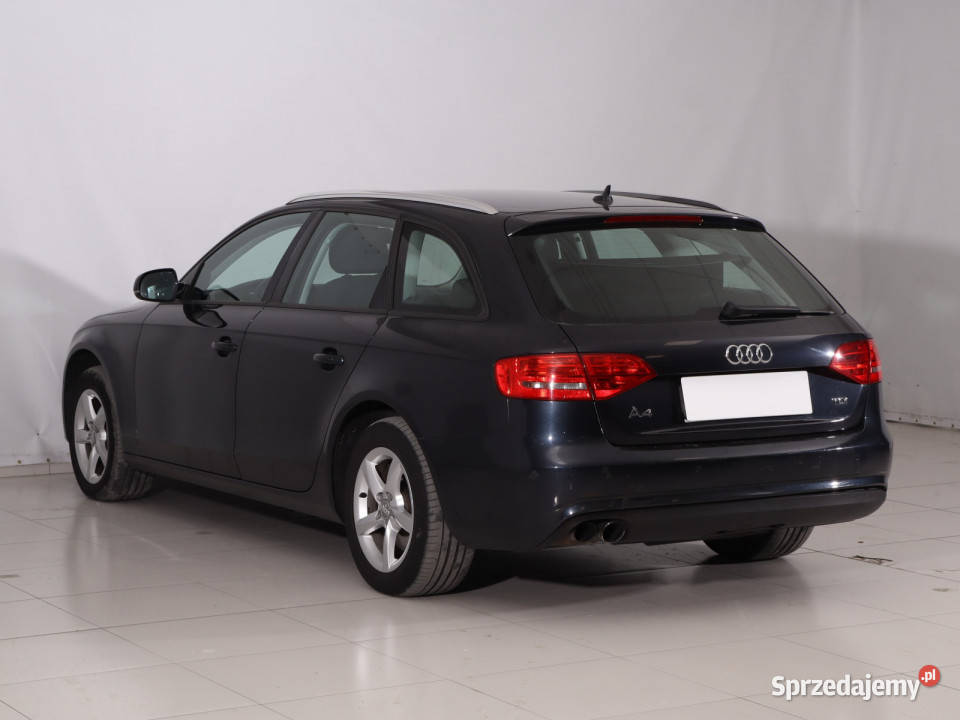 Audi A4 20 TDI hak Piaseczno
