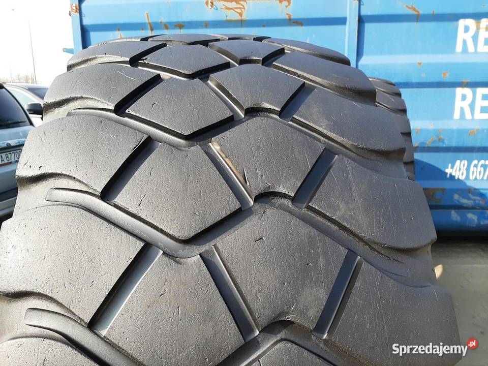 2x Opona używana przemysłowa 265R25 MAXAM MS302 25cale Zaścianki