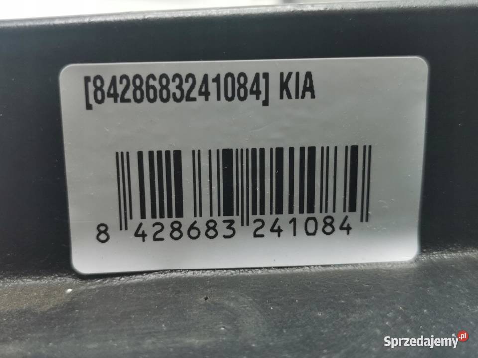 BELKA HAKA HOLOWNICZEGO KIA CARNIVAL I 19992005