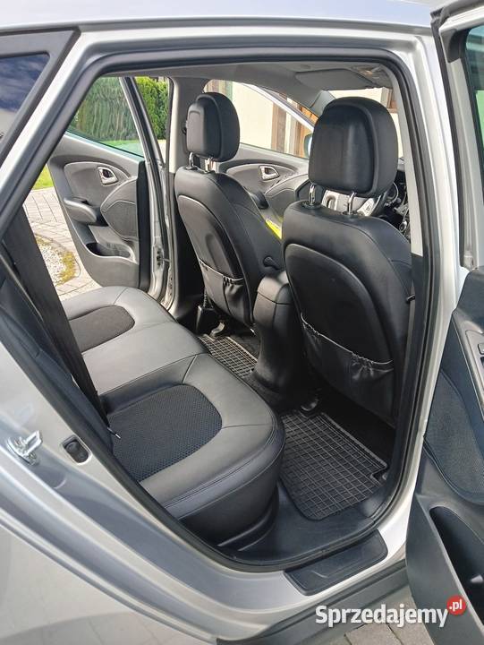 SUV Hyundai ix35 2012 benzyna Bogata wersja serwisowany w ASO ix35 Góra
