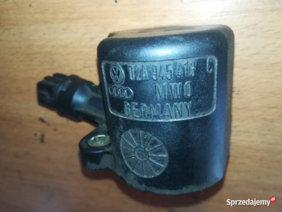 Włącznik wyłącznik świateł cofania VW Seat Skoda Szczebrzeszyn