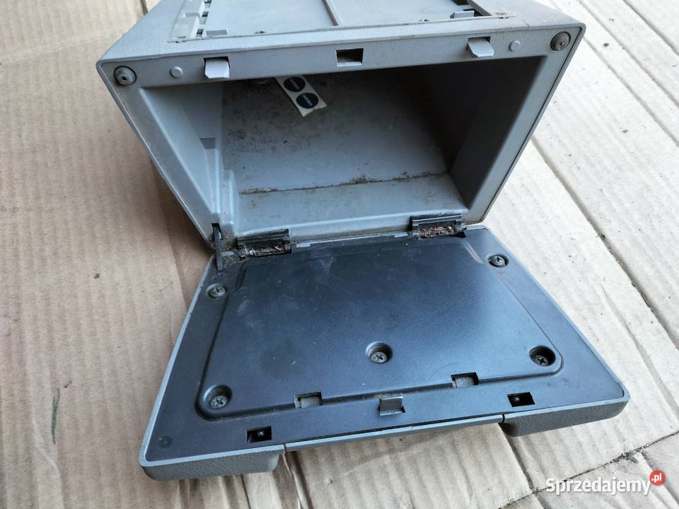 SKODA FELICIA 1 MK1 SCHOWEK PÓŁKA ŚRODKOWA Kamień-Kolonia