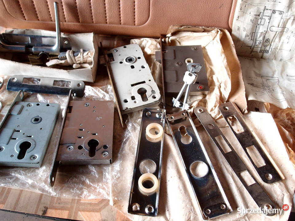Zamki do drzwi wkładki zamki wpuszczane różne Łódź