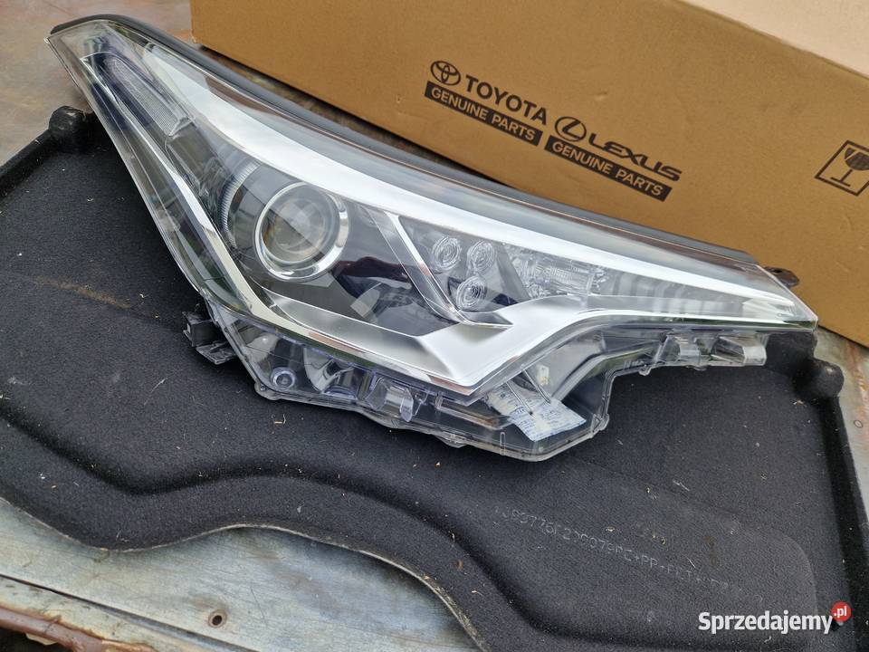 Toyota CHR CHR reflektor nowy ORG EU Lampy przednie Mielec