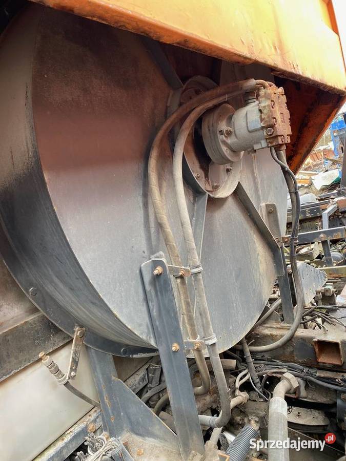 Zamiatarka Mercedes 1314 na części świętokrzyskie Wola Murowana