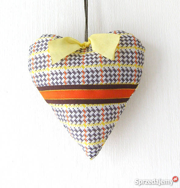 zawieszka serduszko wzorek 1 Wystrój okien Katowice
