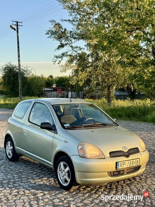Toyota Yaris 10 2003r podkarpackie