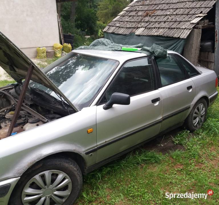 Audi 80niedokończony projektocal przed złomem manualna