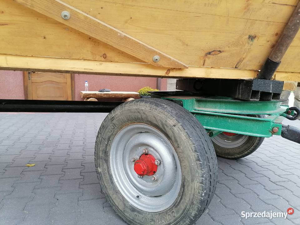 Wóz ciągnikiem fura Masłów Drugi
