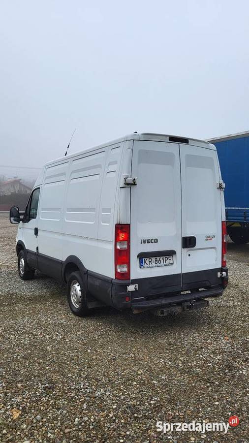 Iveco Daily 35S14 kupiony w polskim salonie Czchów