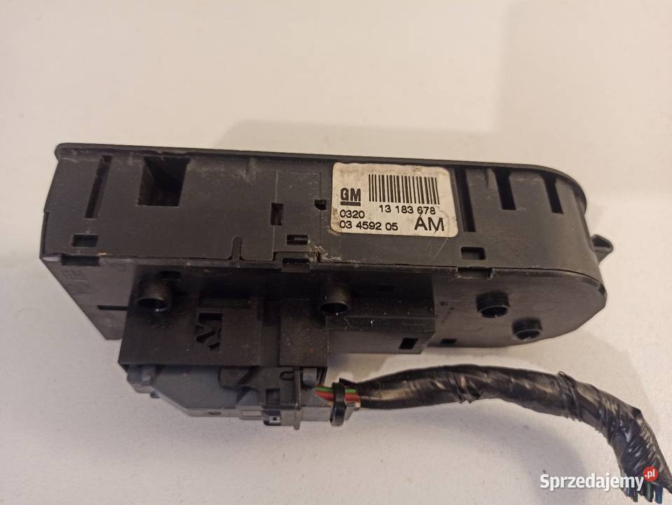 PRZEŁĄCZNIK SZYB I REGULACJI LUSTEREK OPEL ASTRA osobowe Bolesławiec