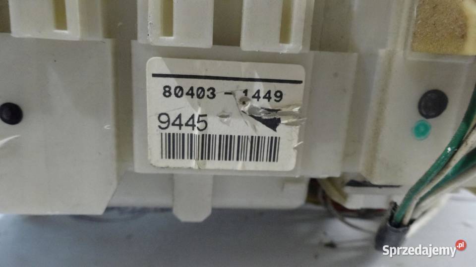 TOYOTA PRIUS II XW20 08r skrzynka bezpieczników osobowe
