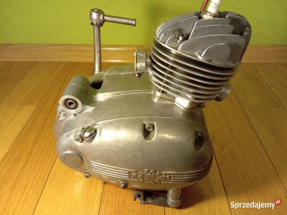 Silnik komar motorynka 025 Biadki sprzedam