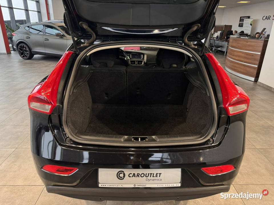 Volvo V40 16 D2 114 M6 2014 r alufelgi NAVI elektryczne lusterka Myślenice