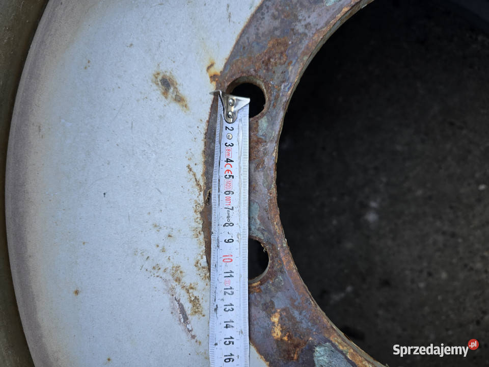 Felga do kombajnu sieczkarni 10 śrub 865 865 mm Baliki