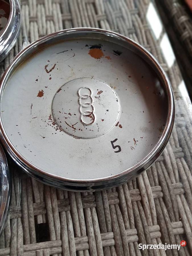 Lata 60 teZabytkowy kołpak chrom Audi Barlinek