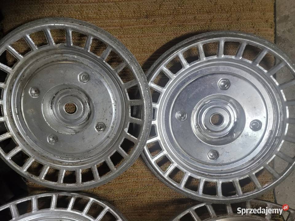 Kołpaki Słoneczka Fiat 126p ST 126p FL Tuszynek Majoracki