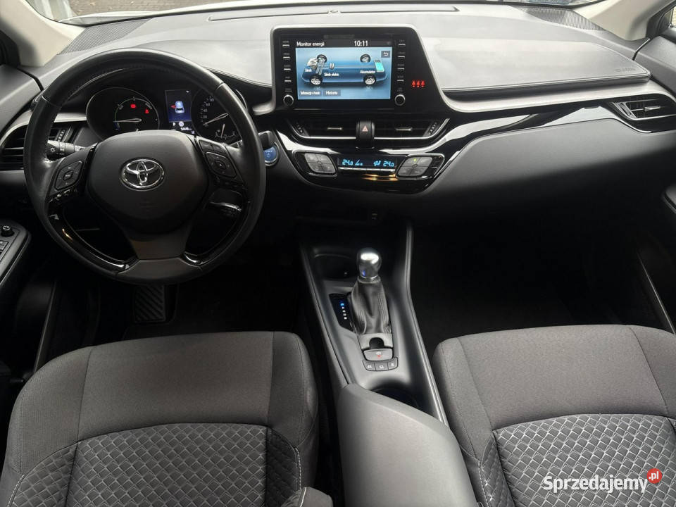 Toyota CHR 18 HSD 122 COMFORT salon Polska Warszawa