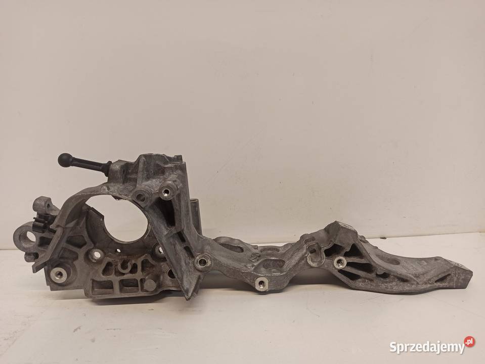 AUDI A6 C7 ŁAPA ALTERNATORA 04L903143B