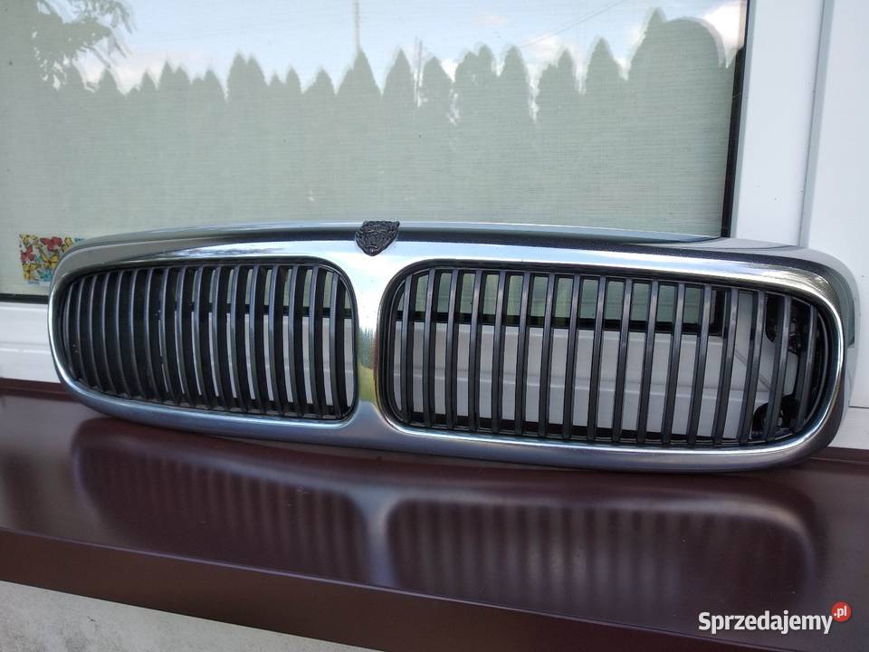 Jaguar XJ X300 grill atrapa przednia chrom Sieradz