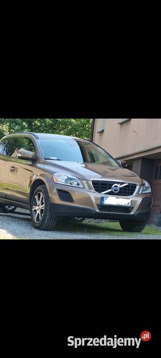 Volvo xc60 D4 xenon rdesign pakiet Bezwypadkowy złoty Bystra