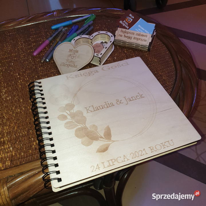 Moja Foto Skrzynka fotobudka tradycyjna i 360