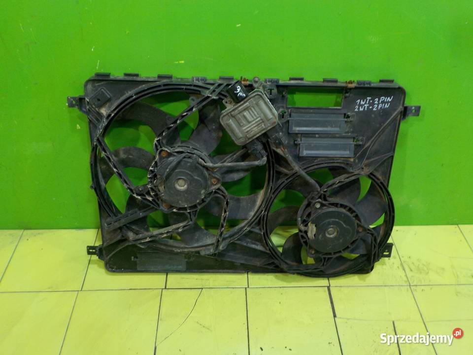 LAND ROVER FREELANDER II 22 TD4 0611 wentylator Układ chłodzenia