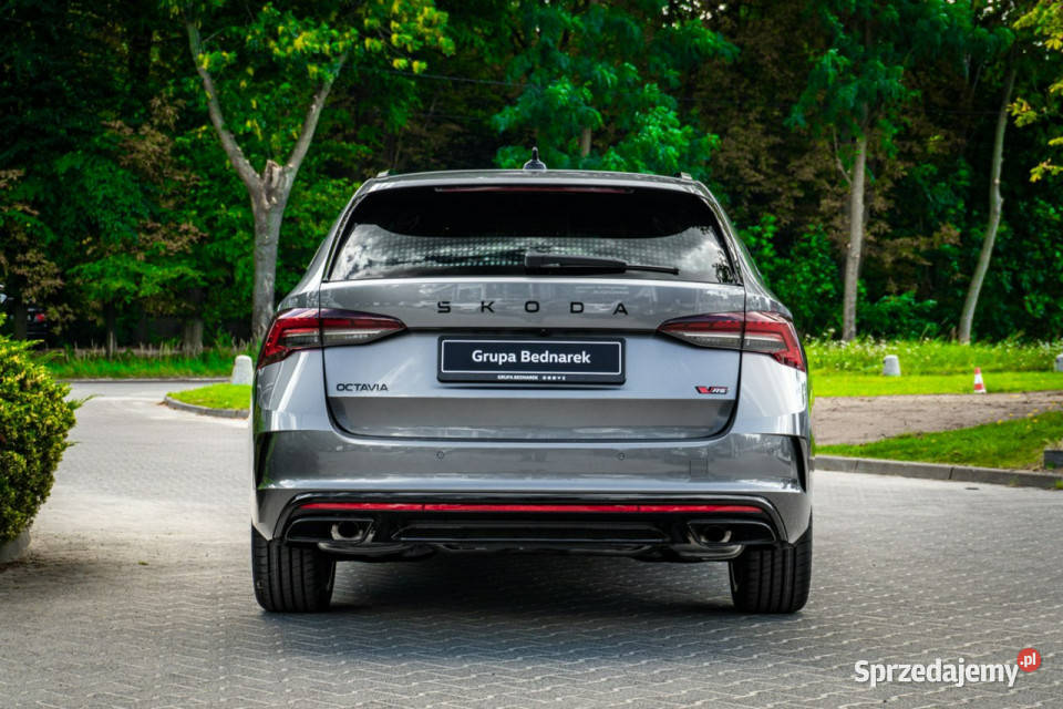 koda Octavia Combi RS 20 TSI 265 DSG Dostępna Octavia Łódź